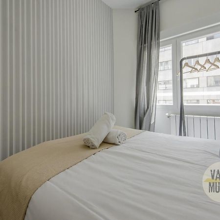Exquisite New Apt En Gran Via/Centro Para 5Pax Madrid Exterior photo